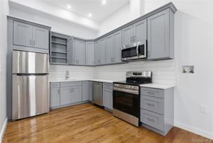 99 Main St #2B - Photo 1 of 1