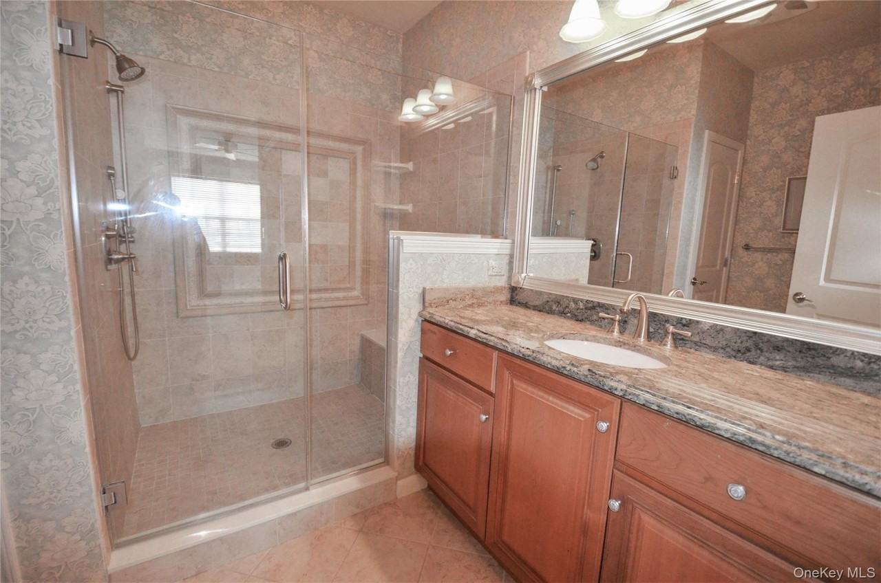 101 Canter Ct - Photo 3 of 22