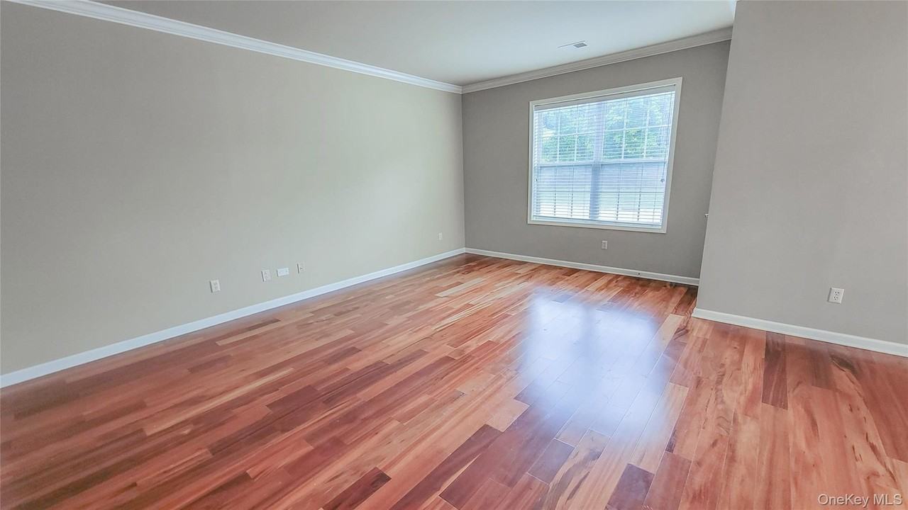 101 Canter Ct - Photo 5 of 22