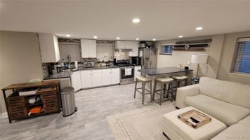 featured image of 85 Mohawk Avenue unit: Garden