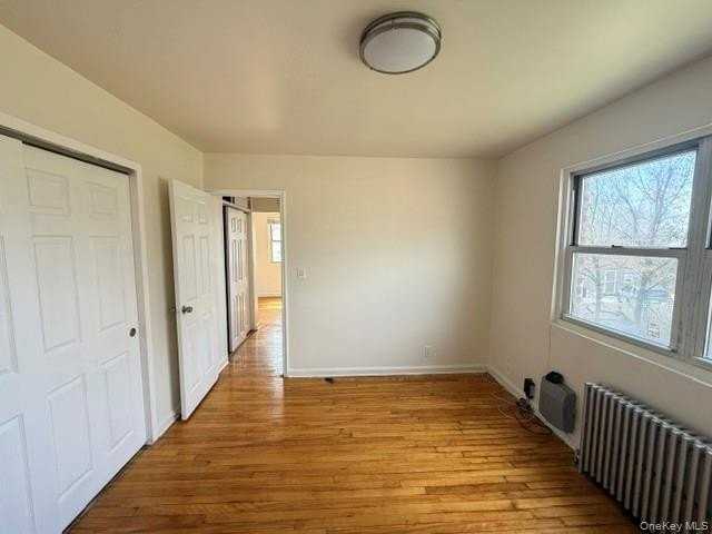 1084 Fenwood Dr Apt 3 - Photo 7 of 9