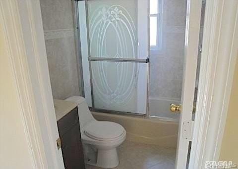 343 Greengrove Ave - Photo 6 of 11