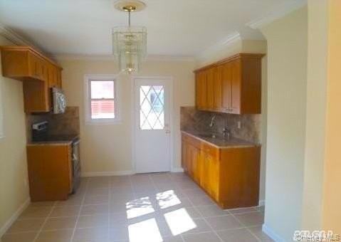 343 Greengrove Ave - Photo 7 of 11