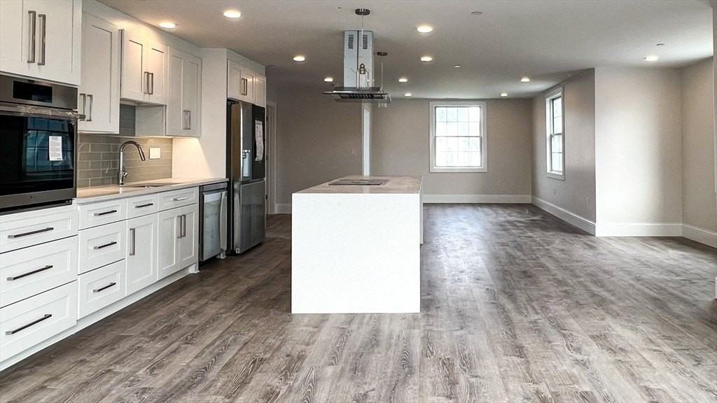 131 Cambridge St Unit A - Photo 6 of 19