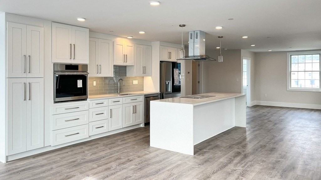 131 Cambridge St Unit A - Photo 7 of 19