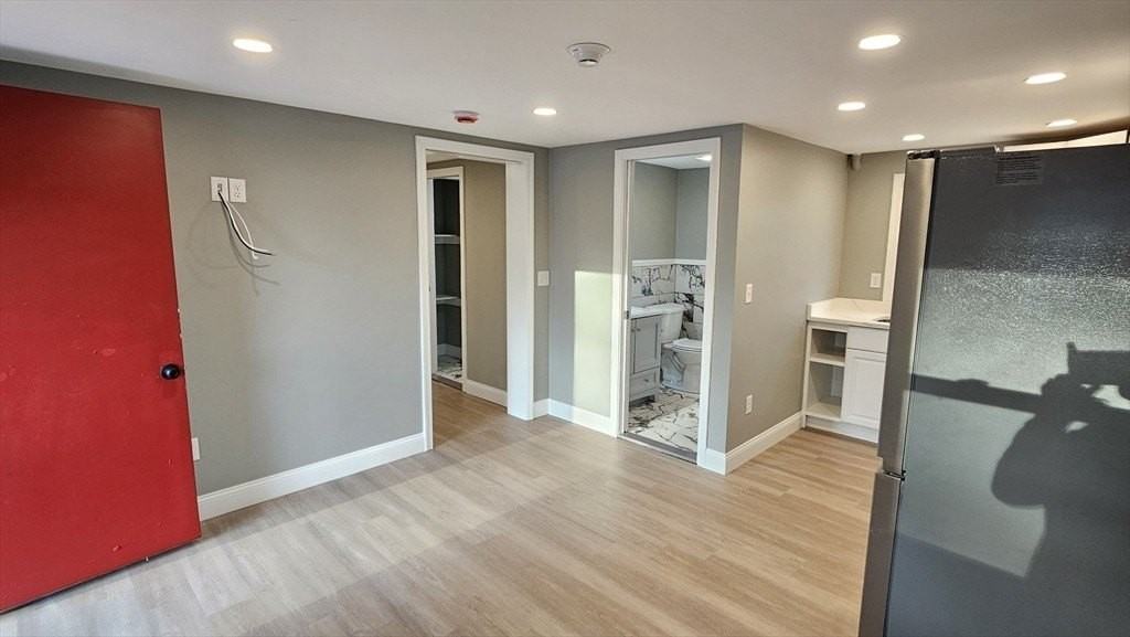 825 Scenic Hwy Unit 4 - Photo 4 of 27