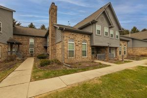 featured image of 43 Foxcroft Rd