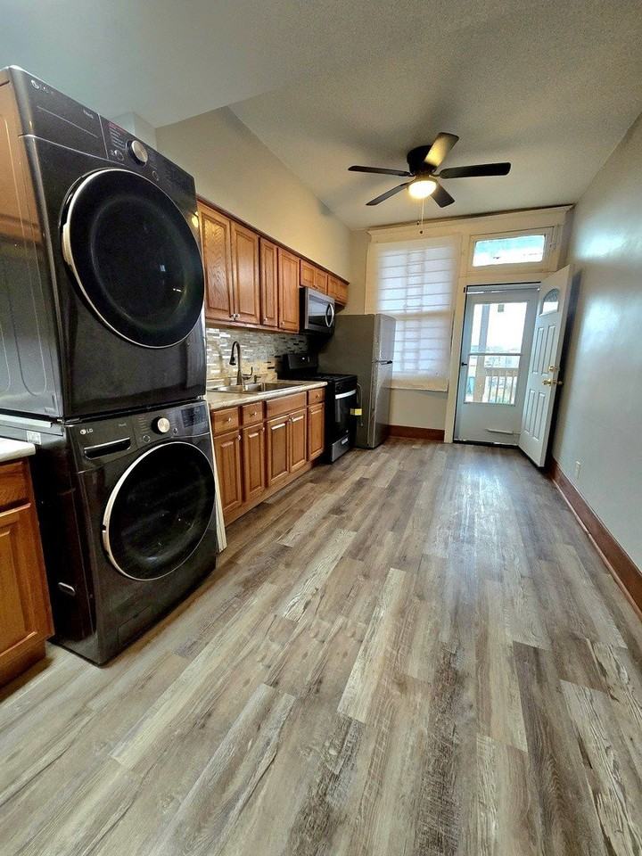 4939 S Vincennes Ave Apt 3 - Photo 7 of 7