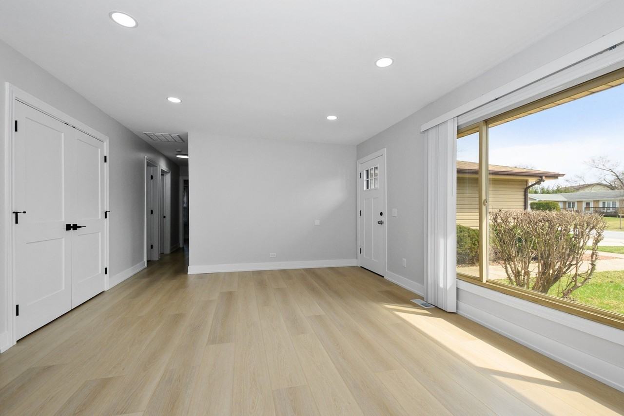 7800 W Kingston Dr - Photo 3 of 25