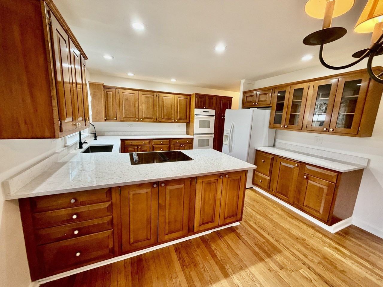 26 Windsor Dr - Photo 4 of 17