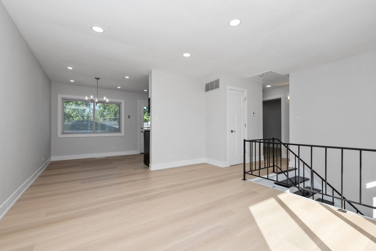 16822 91st Ave - Photo 7 of 26