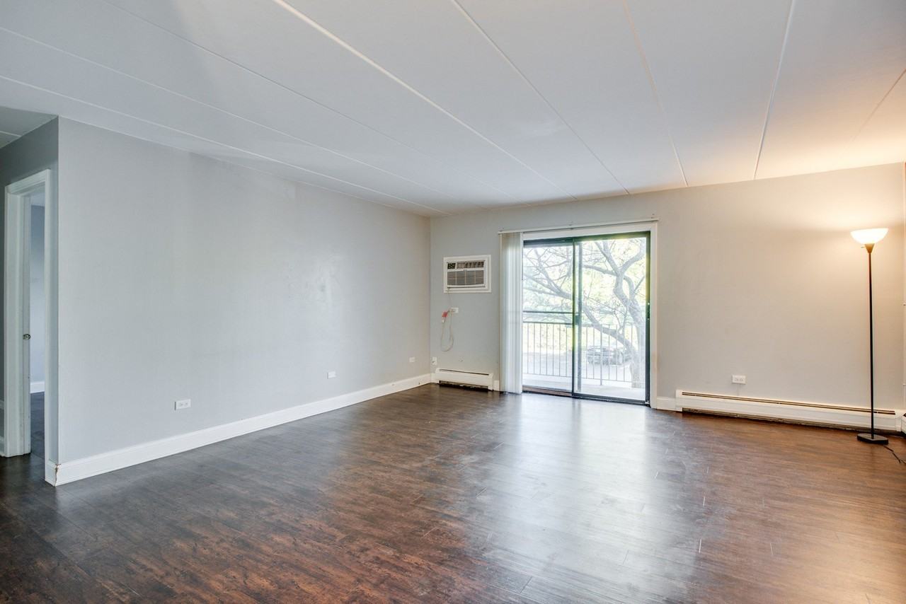 218 E Bailey Rd Apt F - Photo 3 of 13