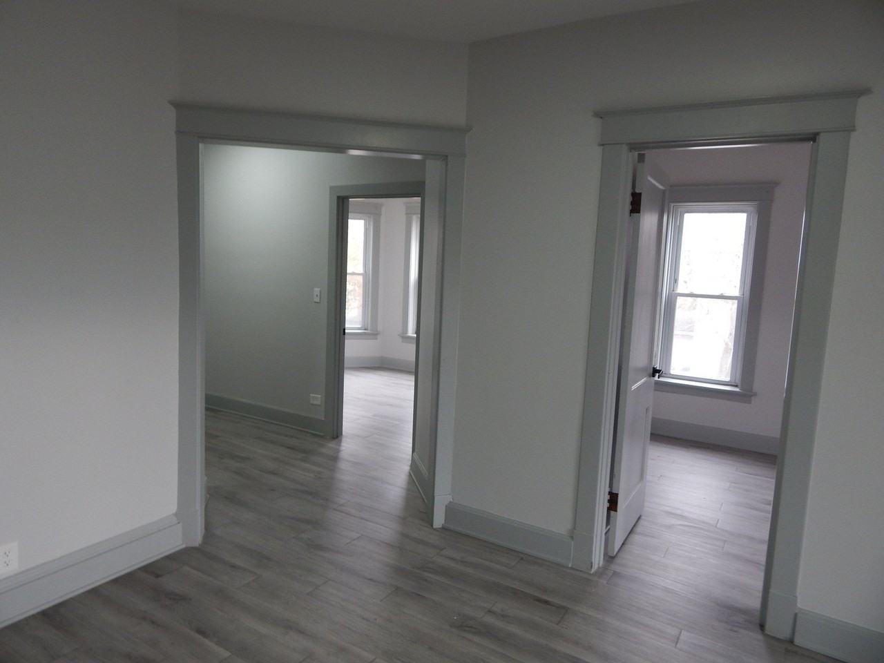 303 Stone St Apt 1a - Photo 6 of 11