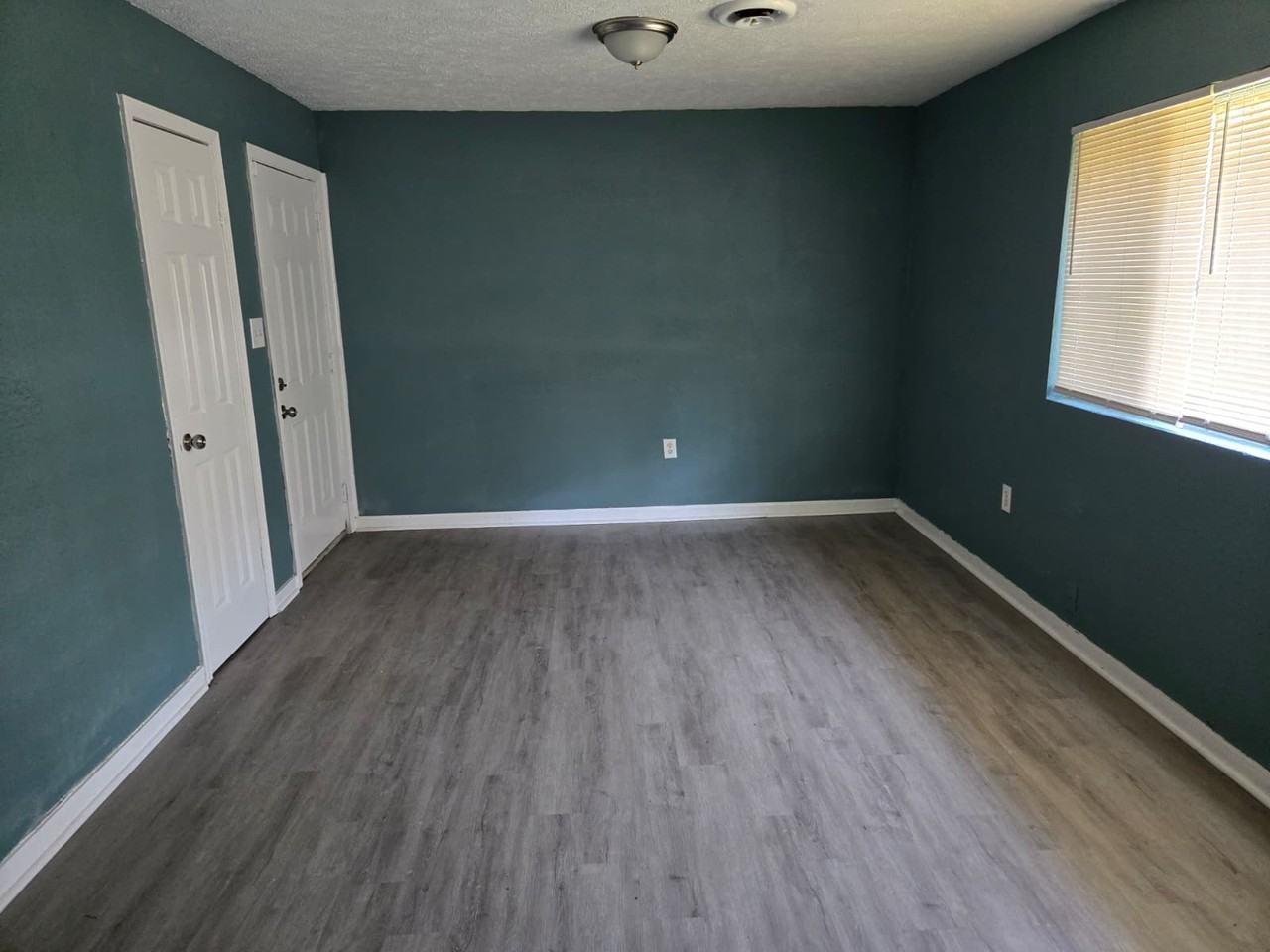 5301 Queen Mary Ln #1