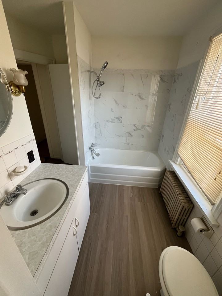 48 Chestnut St #2 - Photo 3 of 6