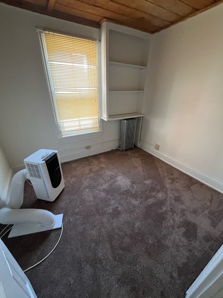 48 Chestnut St #2 - Photo 5 of 6