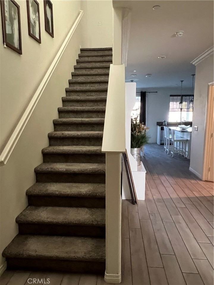 1020 Little Leaf St - Photo 6 of 16