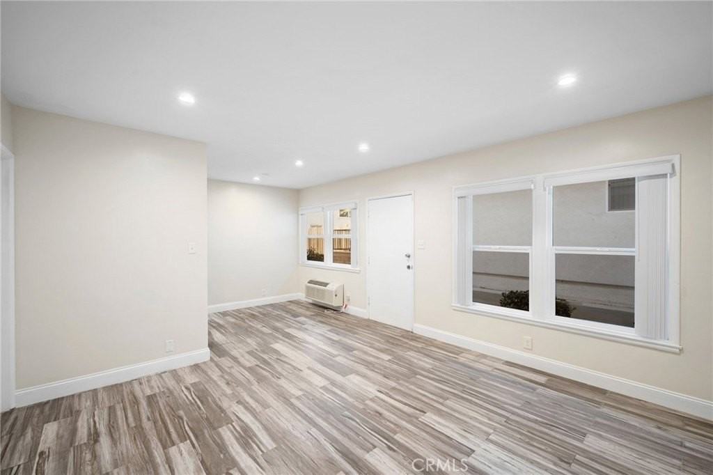 2930 Fairmount Ave #B