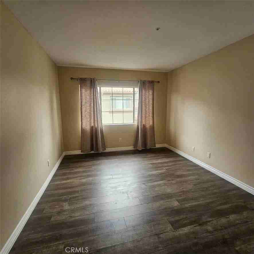 2930 Via Milano - Photo 7 of 20