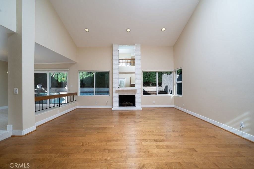 34 Columbus - Photo 6 of 33