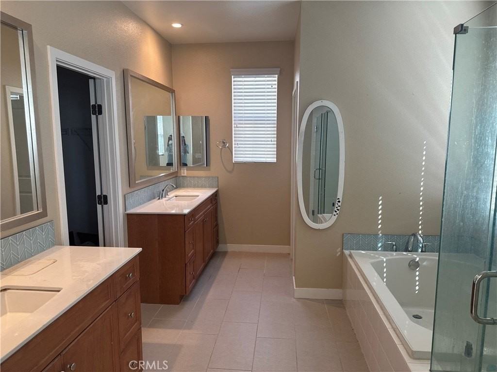 16818 Henry Way - Photo 5 of 9