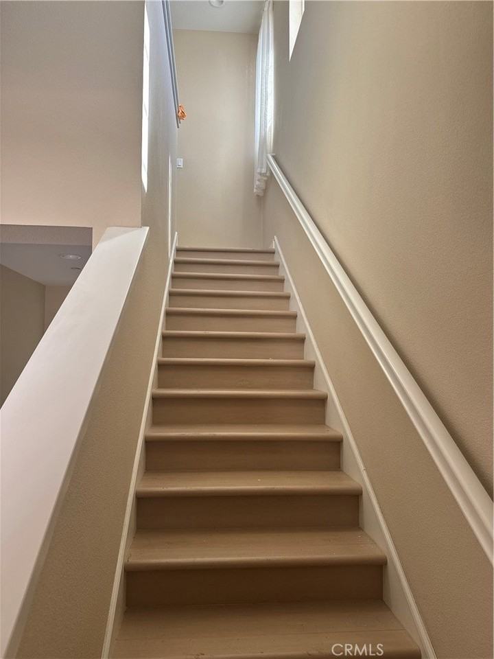 16818 Henry Way - Photo 6 of 9