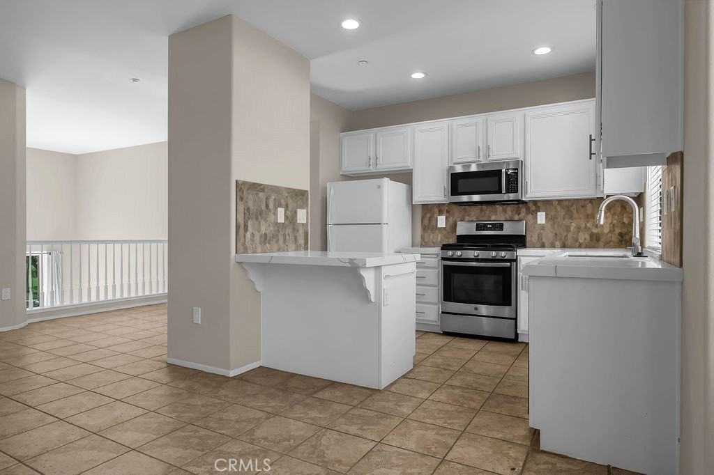 210 Timberwood - Photo 5 of 50