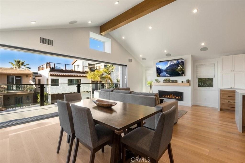 248 34th St - Photo 6 of 25