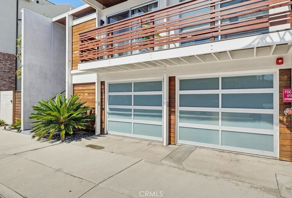 6713 E Ocean Blvd - Photo 3 of 50