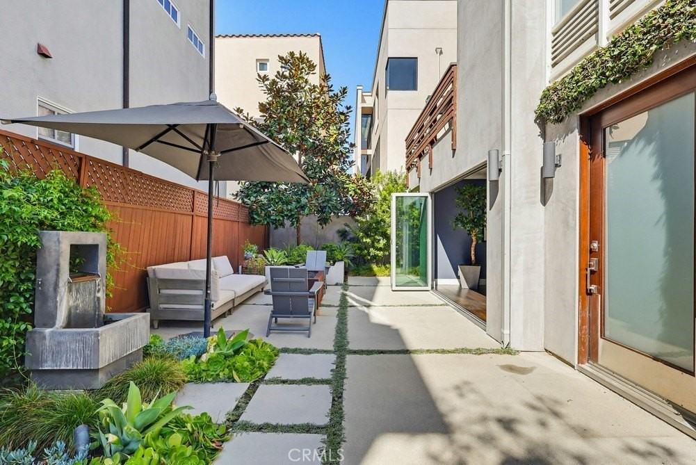 6713 E Ocean Blvd - Photo 6 of 50