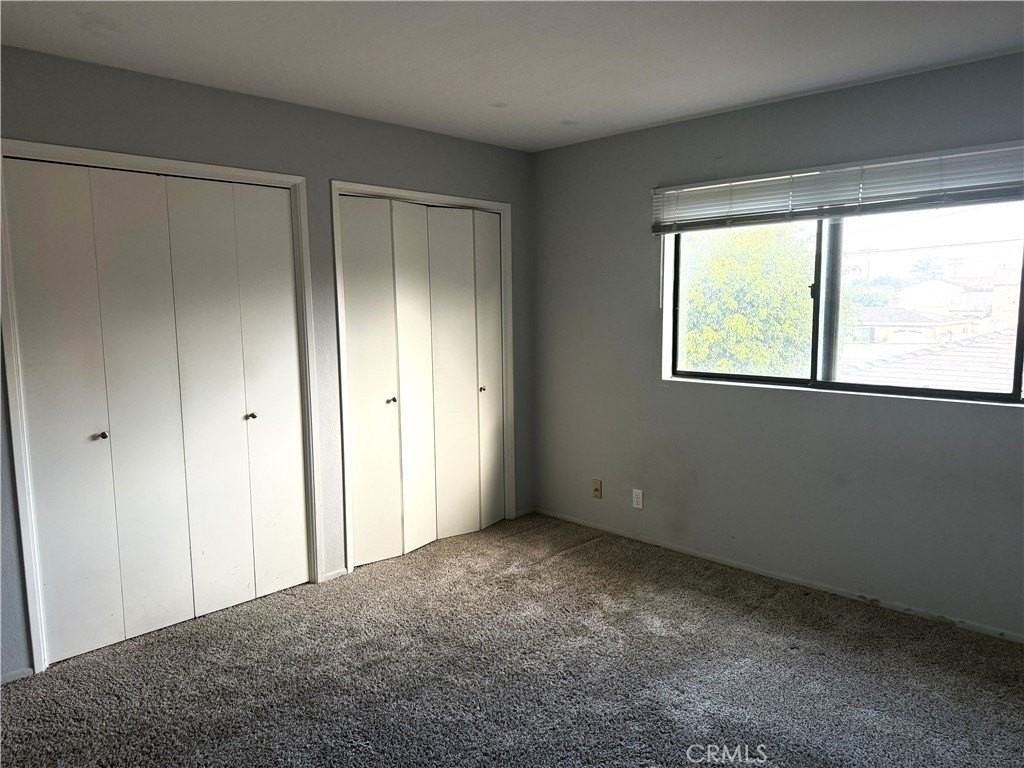 10885 Walnut St - Photo 7 of 15