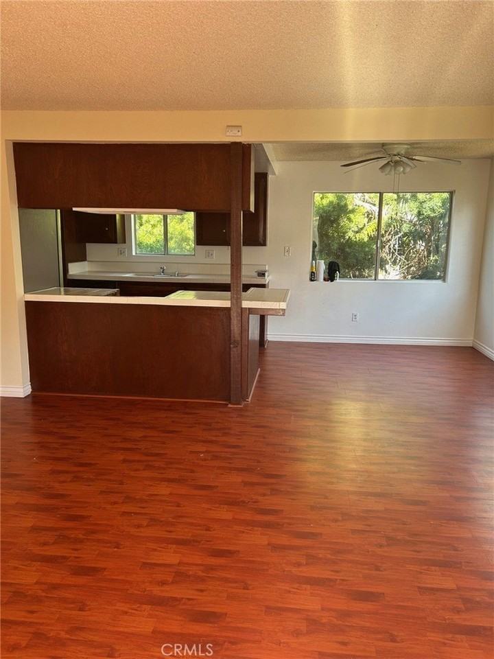 1107 Barbara St #D - Photo 6 of 13