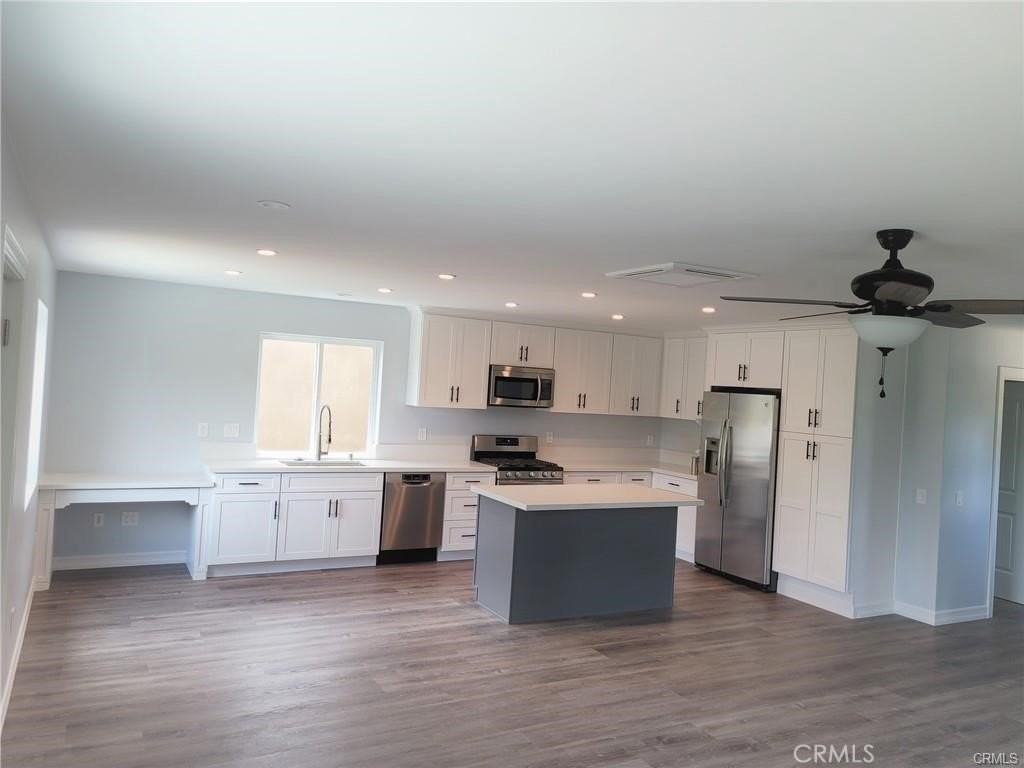 1485 Surrey Hts - Photo 3 of 11