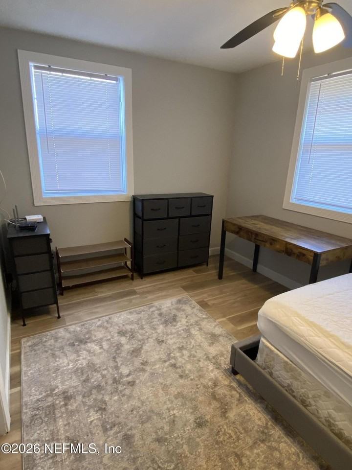 2925 Dellwood Ave - Photo 5 of 6