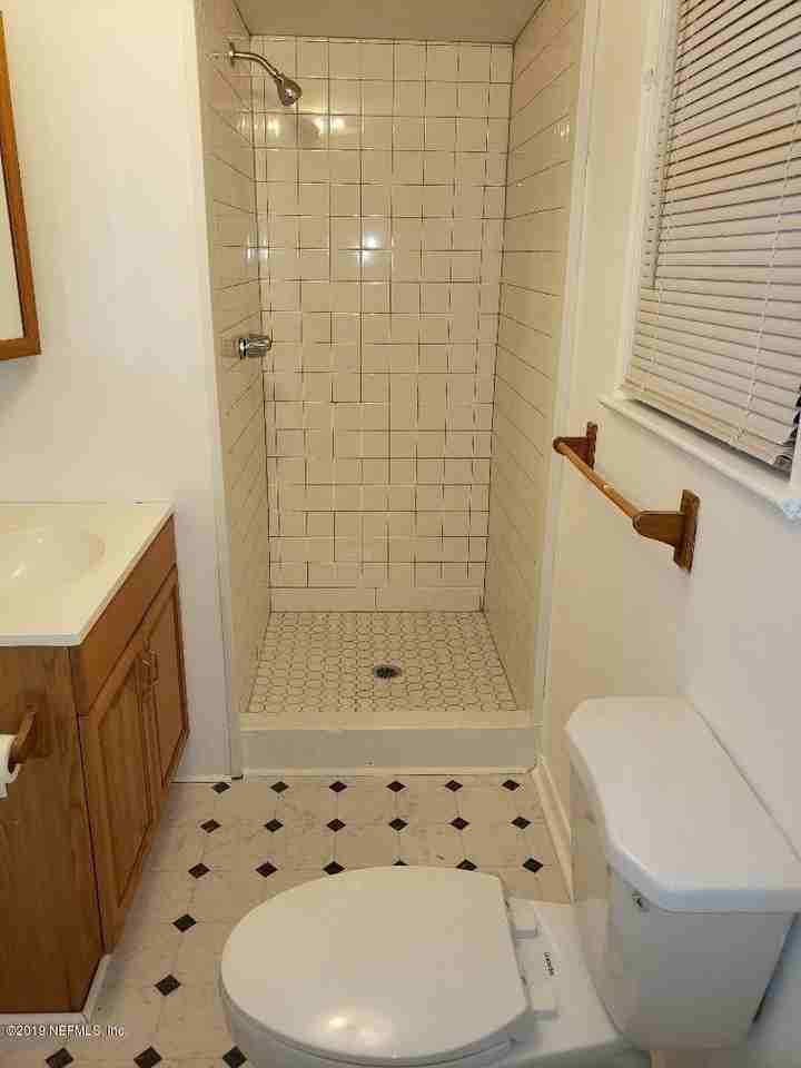 6348 HYDE GROVE Avenue unit: Garage Unit - Photo 6 of 8