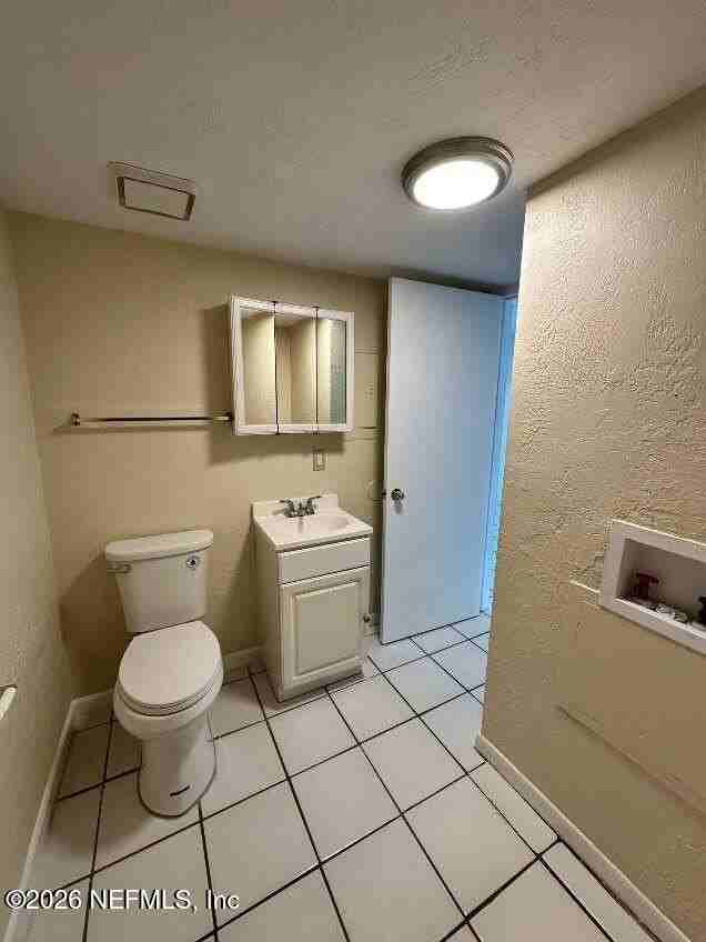 56 Masters Dr Apt D - Photo 6 of 10