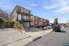 370 Henry St Apt 2 #Apt 2 - Photo 1 of 1