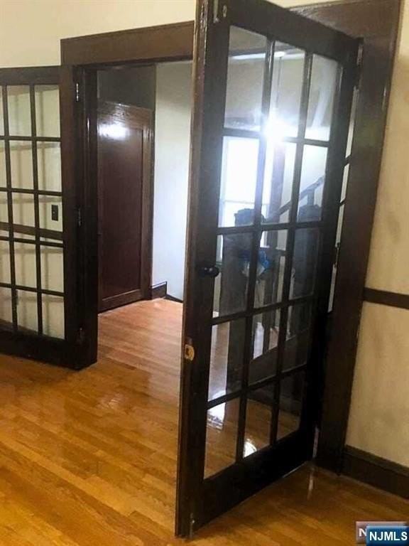 24 Hackett Pl - Photo 3 of 10