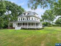 389 Spring Ave - Photo 1 of 1