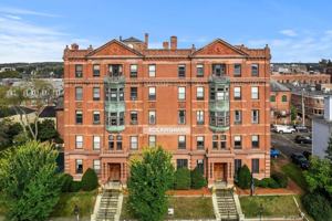 featured image of 401 State St #P101