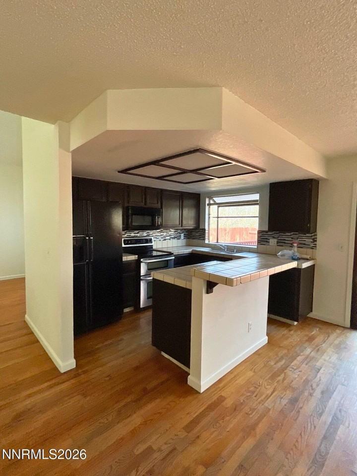 5751 Royal Vista Way - Photo 5 of 8