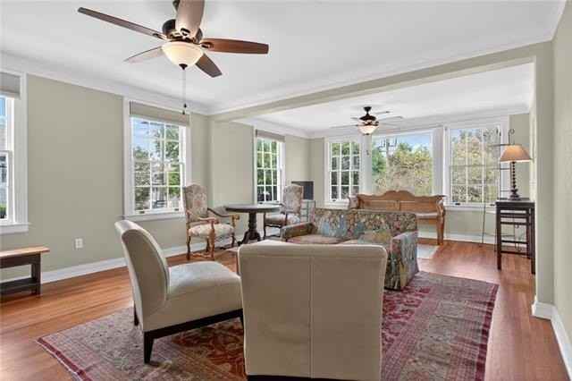 7933 Belfast St - Photo 4 of 16