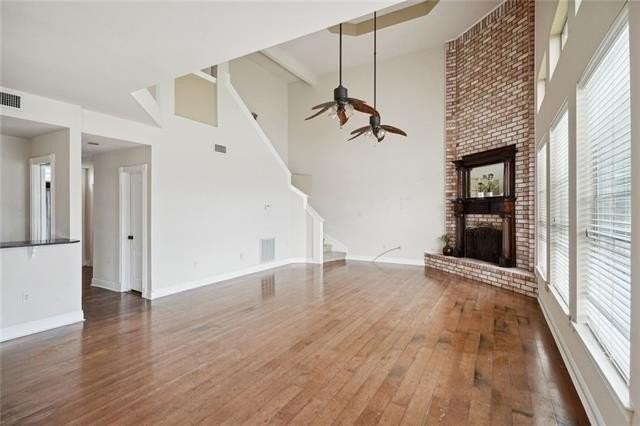 305 Charles Ct - Photo 5 of 19