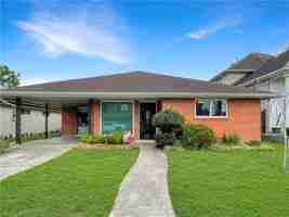 featured image of 1015 Homestead Ave