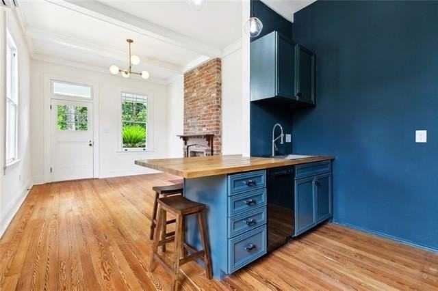 2714 Bell St - Photo 4 of 9