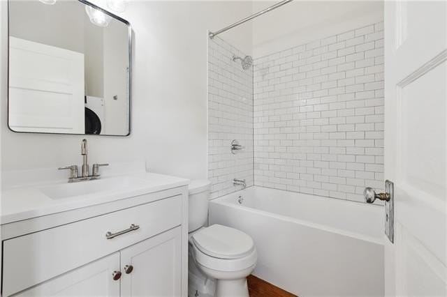 2714 Bell St - Photo 6 of 9