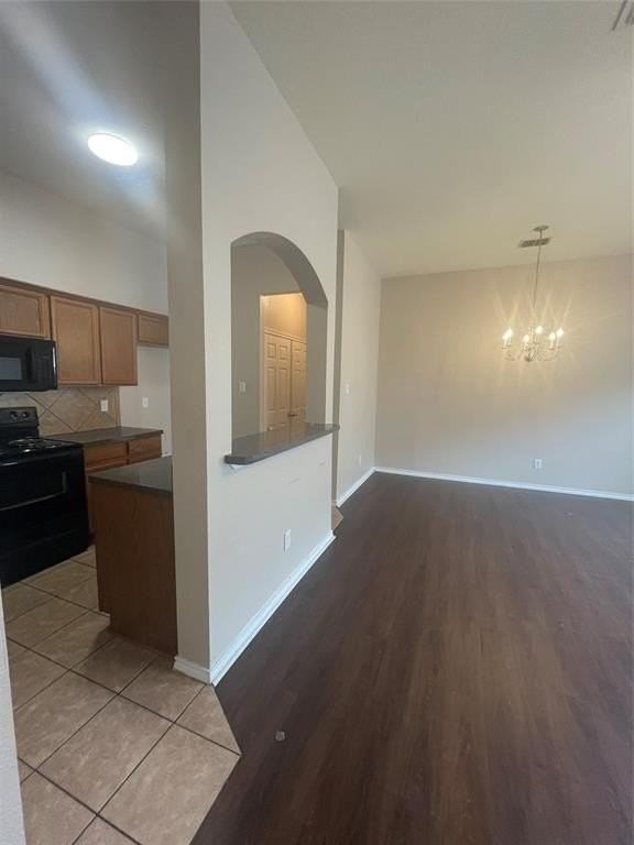 1149 Redman Ave - Photo 6 of 13