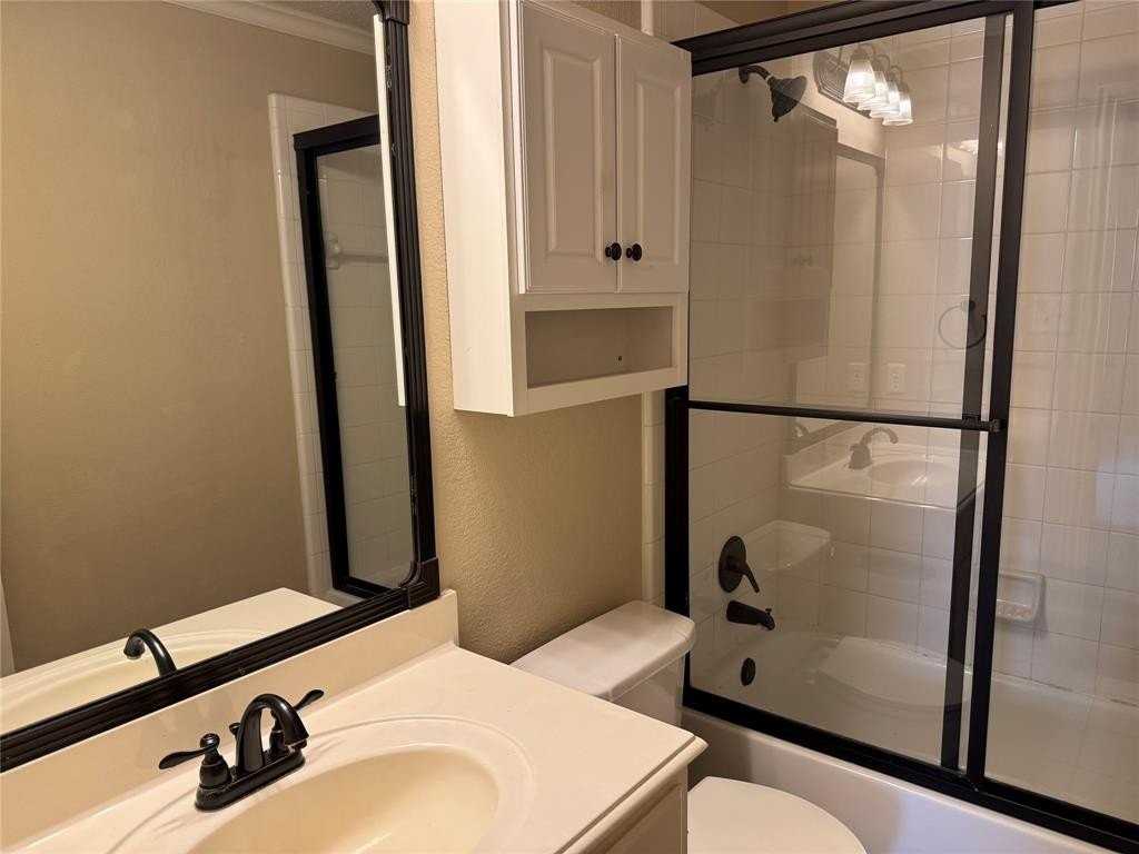 8272 Beartooth Dr - Photo 5 of 16