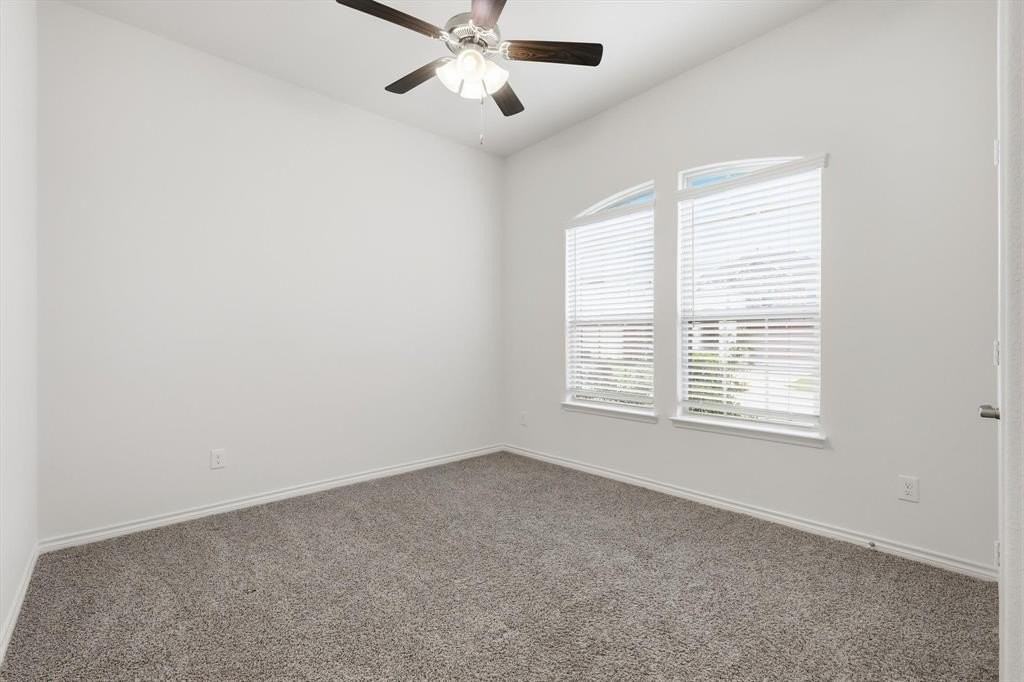 11305 Aspen Trl - Photo 5 of 39