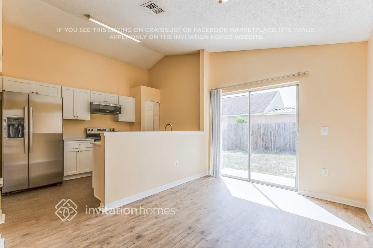 8691 Foley Dr - Photo 6 of 17